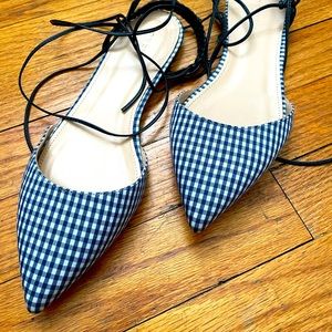 J Crew Size 8 women’s flats. Worn once, like new.